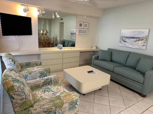 Treasure Island Beach Club 727-360-7096 St. Pete Beach Eksteriør billede